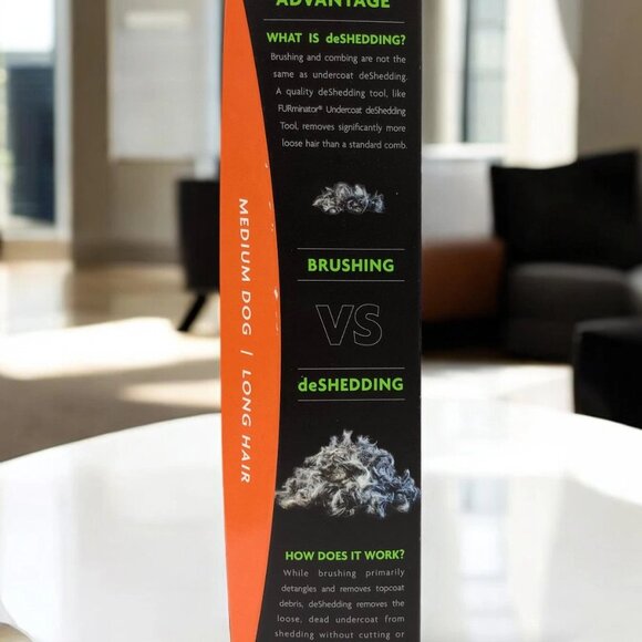 FURminator Undercoat deSHEDDING Tool for Medium Dogs (25-50 lb) ShortHair - Picture 7 of 10